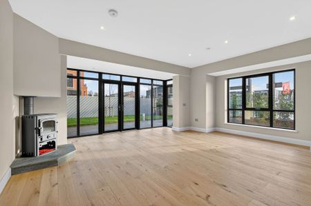 2 Ormiston Park, Belfast, BT4 3JT - Photo 2