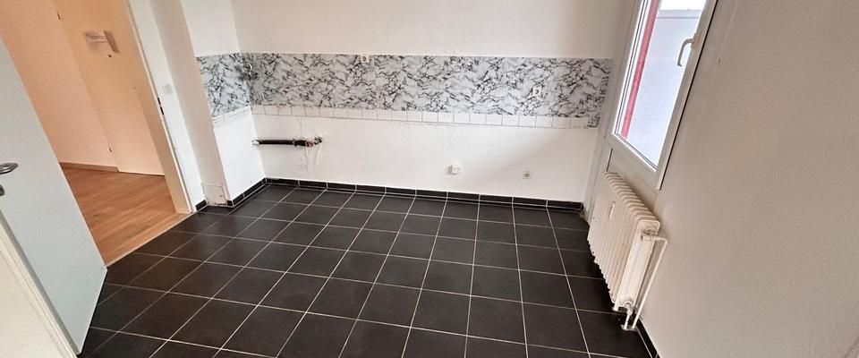 Helle 3-Zimmer-Wohnung mit Balkon in Mönchengladbach - Foto 1
