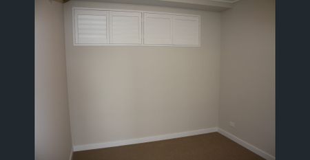 Modern 1-Bedroom Unit Across from Carousel Shopping Centre – Apply Online Today! - Photo 2