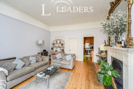 2 bedroom apartment to rent Marine Square - Photo 2