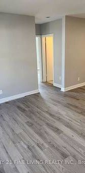 RECENLTY RENOVATED GREAT VALUE 2 BEDS 1 BATH - Photo 1