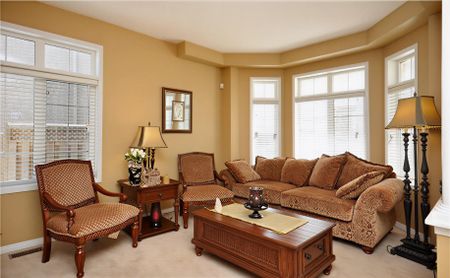 For Lease - 3581 Jorie Crescent, Mississauga, Ontario - Photo 3