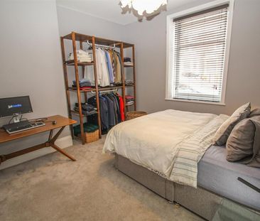 2 Bedroom Flat - Ground Floor - Photo 6