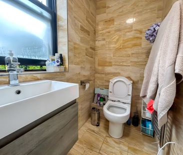 1 Bedroom Flat To Let - HP13 - Photo 3