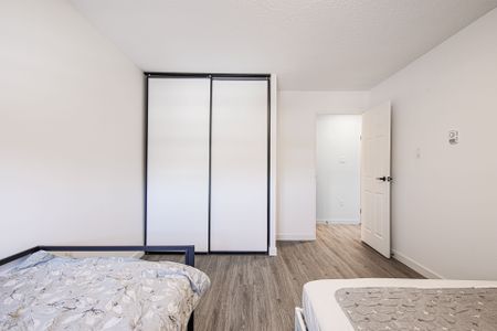 For Lease - 1600 Adelaide Street Unit# 310, London North, Ontario - Photo 4