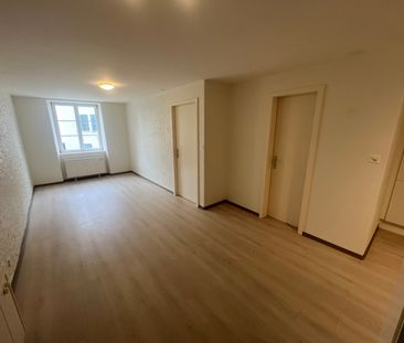 A louer – Joli appartement 2,5 pièces en vieille-ville au 1er ou 2è... - Photo 6