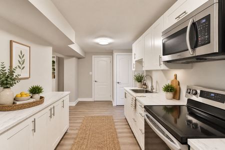 For Lease - 18 Aldenham Crescent Unit# Lower, Toronto, Ontario - Photo 2