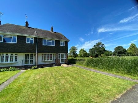 Nelson Close, Stockbridge - Photo 3