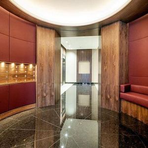 Stunning one bedroom apartment available in the heart of Mayfair - Photo 3