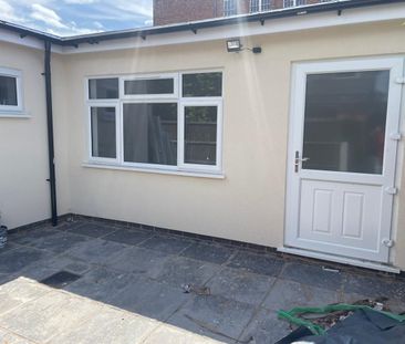 Studio Flat, Harrowgate Road, LE4 - Photo 6