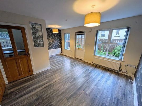 10 East Street Court, Newtownards, BT23 7EZ - Photo 1