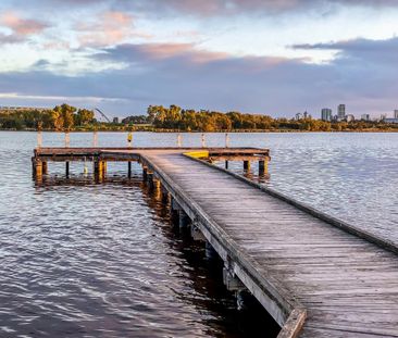 Enjoy the lifestyle living in vibrant Maylands - Photo 1