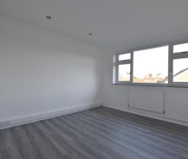 2 bedroom house to rent - Photo 3