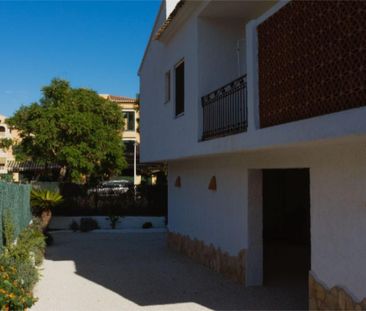 Piso de alquiler en Carrer de Raimon, 3, Centro ciudad - Photo 4