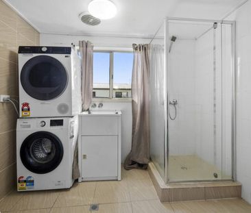 Available before Christmas! - Photo 2