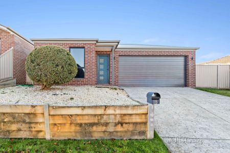 18 Muller Court, Mount Clear - Photo 2