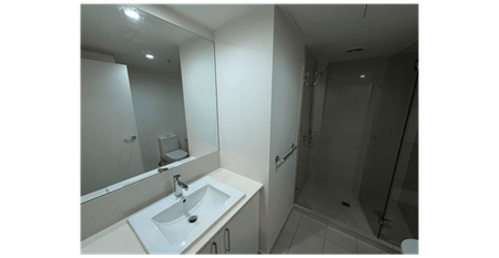 2 bedroom apartment for rent - Photo 2