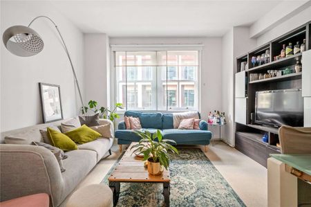 Two double bedroom, two bathroom apartment in a sympathetic conversion of a magnificent gothic-styled period building - Photo 2