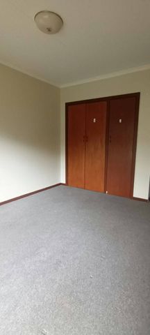 Convenient Living in the Heart of Oakleigh - Photo 2