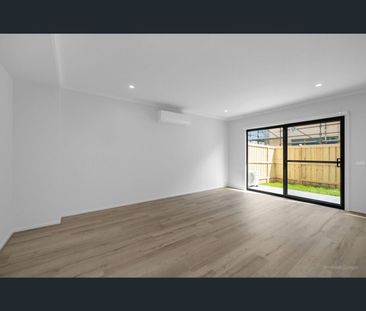 14 Tupy Way, Officer, Vic 3809 - Photo 2