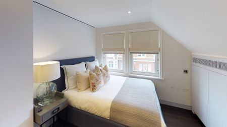 2 bedroom conversion flat with 1 reception and 2 bathrooms in Mayfair, W1K - Photo 5