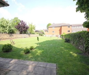 Hanger Lane, London - Photo 3