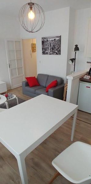 Location Appartement 2 pièces 34m² LILLE 59000 - Photo 1