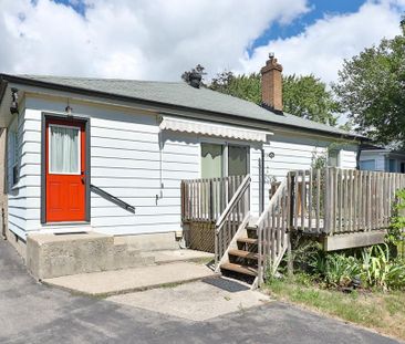 For Lease - 68 Oriole Avenue, Mississauga, Ontario - Photo 4