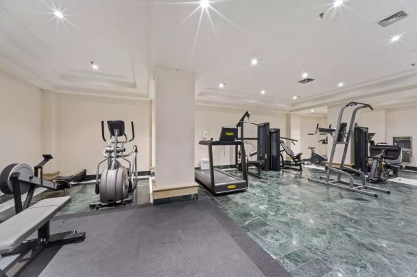 908/242 Elizabeth Street, Surry Hills - Photo 1