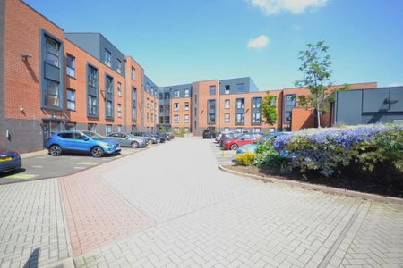 1 bedroom flat to rent - Photo 3