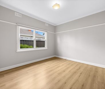 Well-Presented Home in Sebastopol - Photo 2