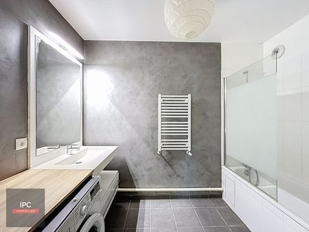 Location Appartement 3 pièces 65m² - Photo 2