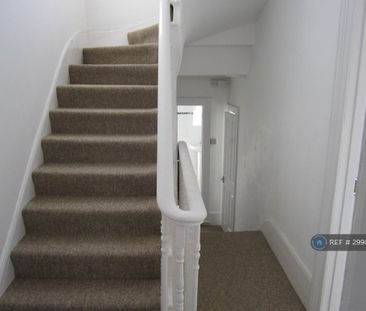 4 bedroom maisonette to rent - Photo 1