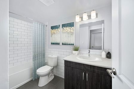 Fairlea Crescent - Photo 2