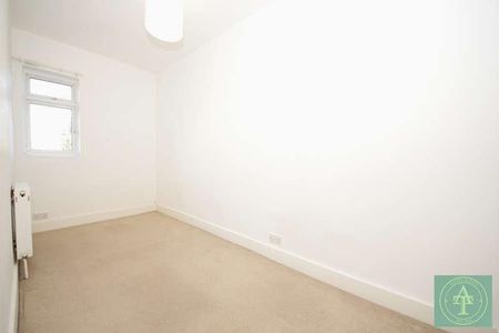 Arlow Road, Winchmore Hill, N21 - Photo 3