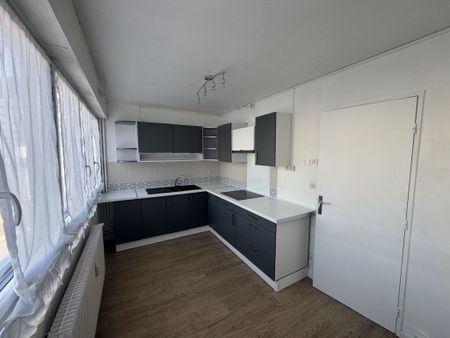 Location Appartement 2 pièces 48m² REIMS 51100 - Photo 2