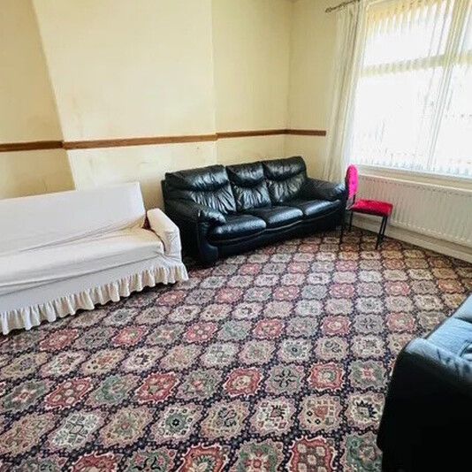 Himley Road, Dudley, DY1 2QG - Photo 1