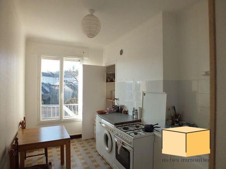 Location Appartement 2 pièces 45m² BELLEY 01300 - Photo 2