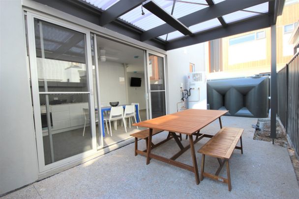 Norman St (H47), Paradise – Room G - Photo 1