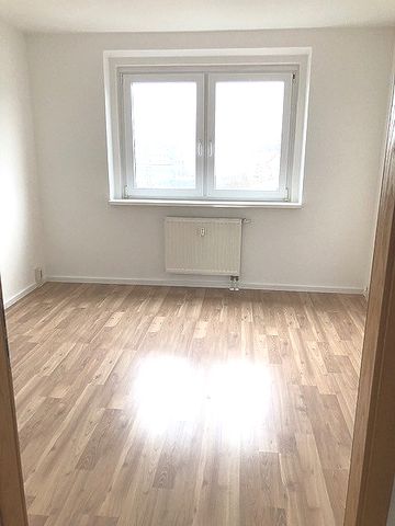 Für junge Familie 3- Raumwohnung mit Balkon!!! plus 1 Monat kalt mietfrei - Foto 5