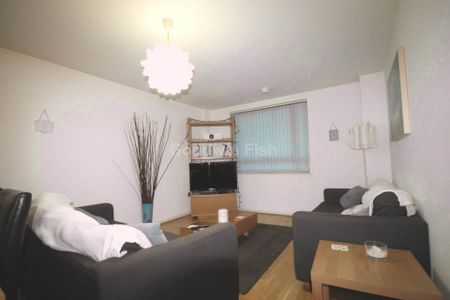 City Gate, 1 Blantyre Street, Castlefield - Photo 3