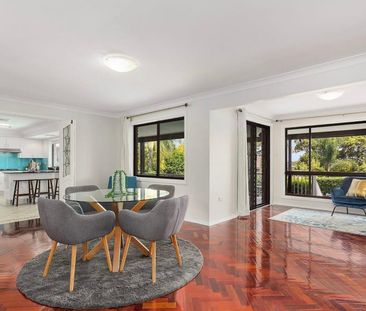 Distinguished Estate-like Design House with Monthly Pool Maintenance - Photo 2