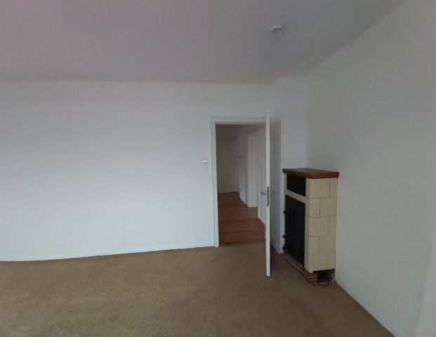 Dicht zur UNI, 3 Zi.-Whg. ca. 80qm in der Ratzeburger Allee 92a, FREI zum 01.03.2026 - Foto 1