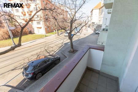 Pronájem bytu 1+kk a garsoniéry 33 m² - Photo 5