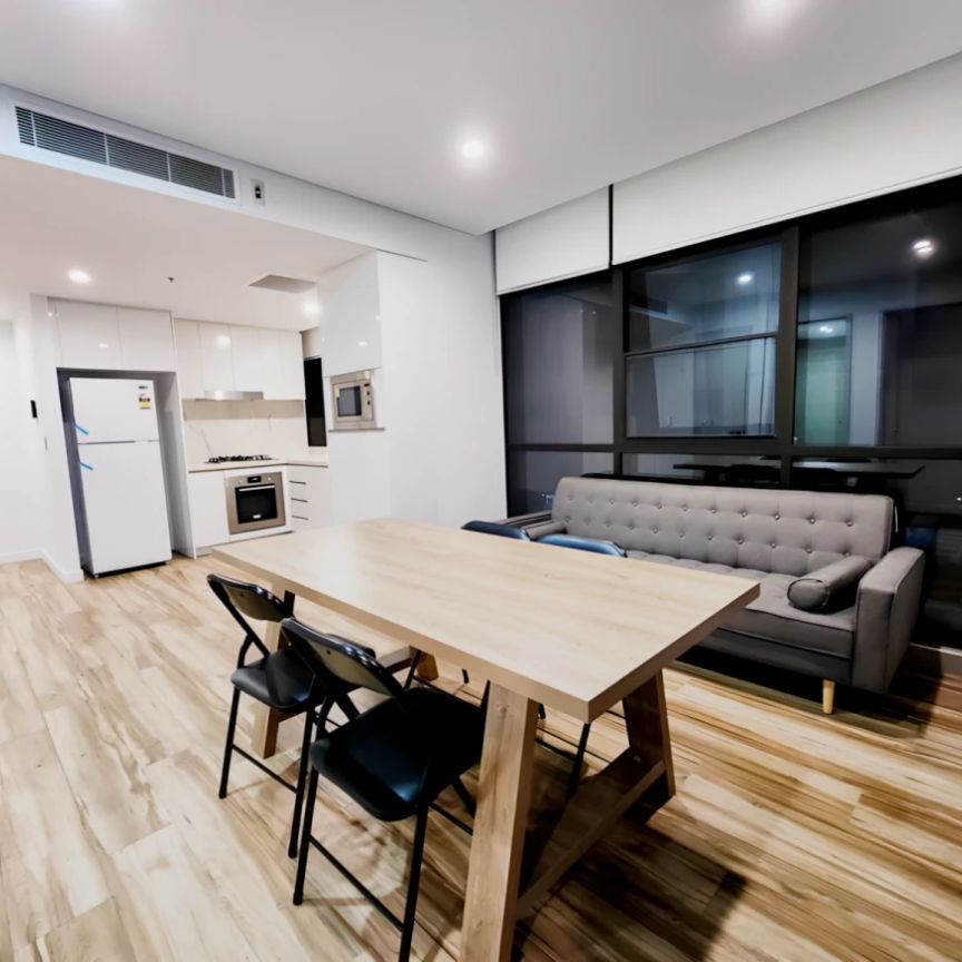 2 bedroom 2 baths - Photo 1