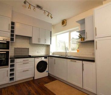 Milton Drive, Borehamwood, Hertfordshire, WD6 - Photo 1