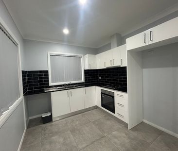 Private with a Modern Interior! - Photo 4