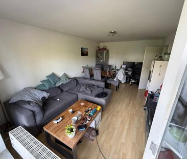 +++ BN-Holzlar, helle 2-Zi-Wohnung m. Balkon sucht neue Mieter - Foto 1