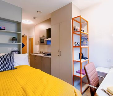 Premium Cluster Studio - Photo 3