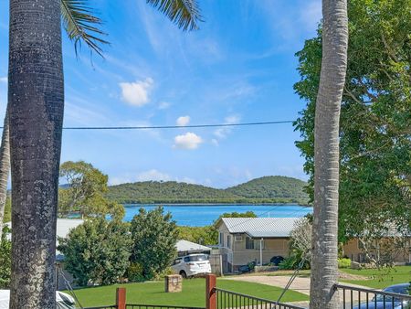 Coastal Living with Stunning Inlet Views - Photo 3